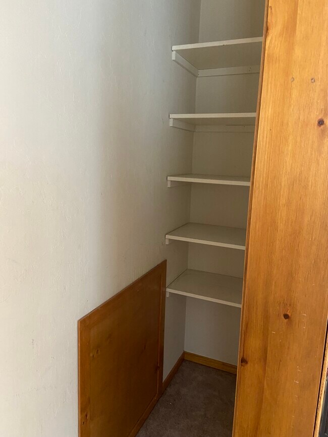 Building Photo - 2673 Wailaki St