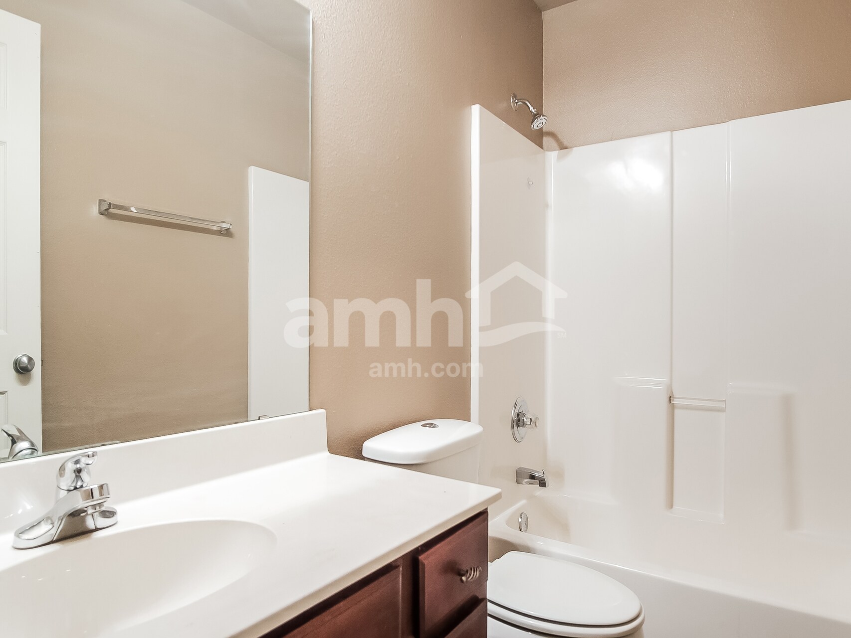 Building Photo - 5104 N 34th St