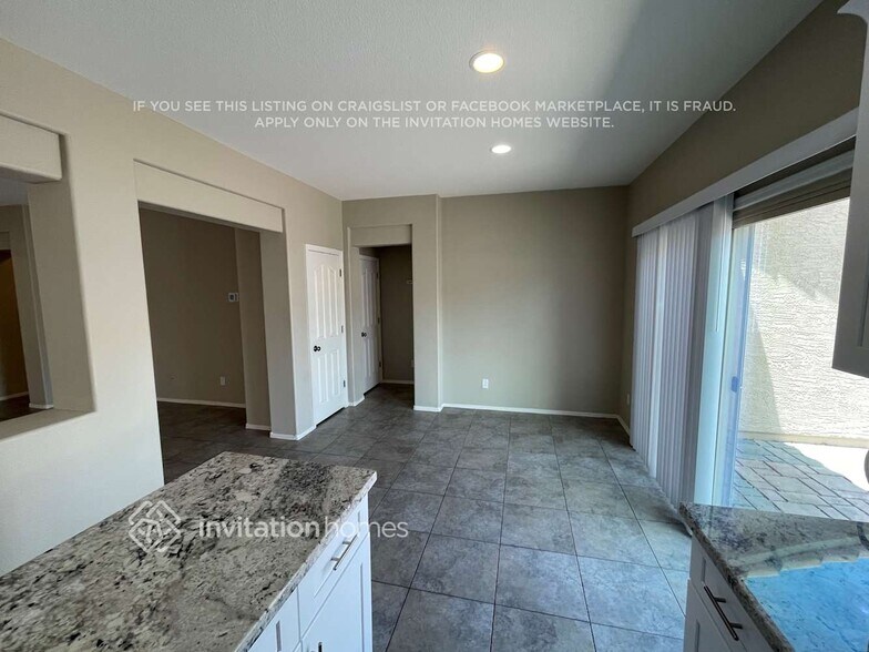 Building Photo - 13012 W Sheila Ln