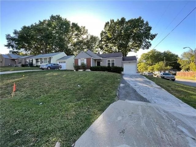 Building Photo - 6400 Walrond Ave