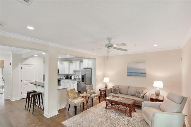 Building Photo - 510 Mariners Cir