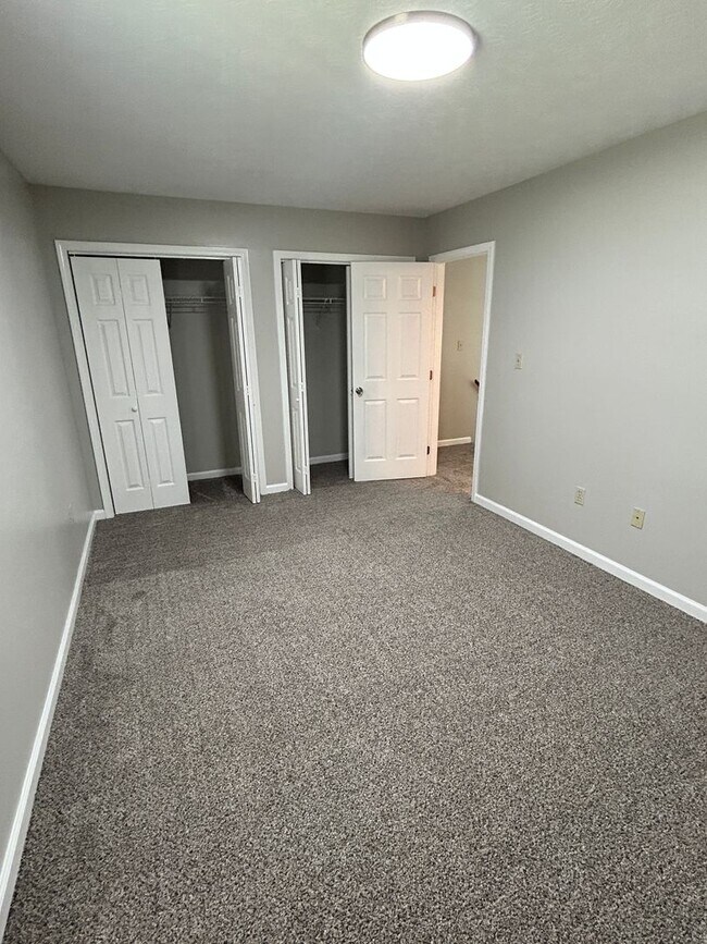 Building Photo - 1524 Pearl Ave