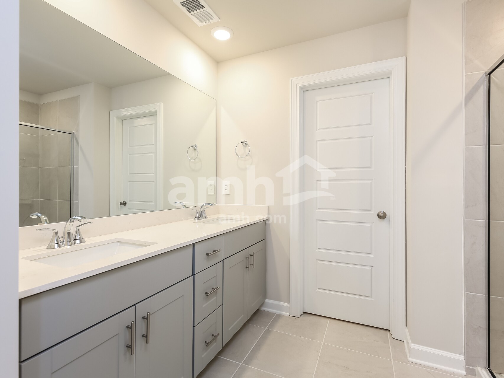 Building Photo - 801 Treeline Rd