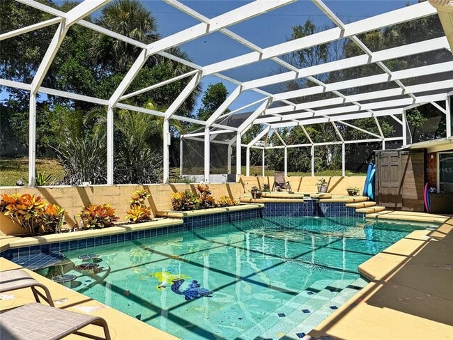 Building Photo - 33721 Spring Dr