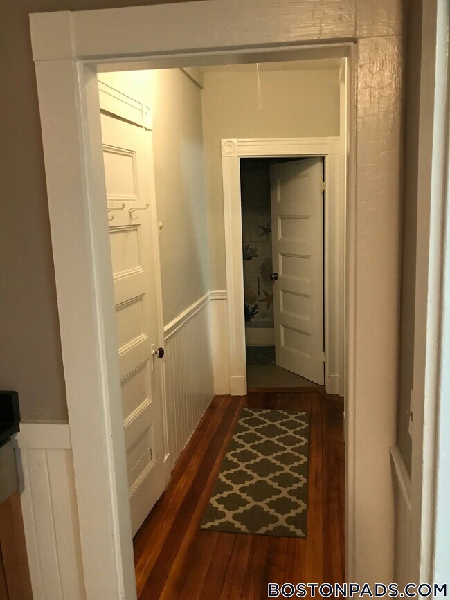 Building Photo - 173 Rindge Ave