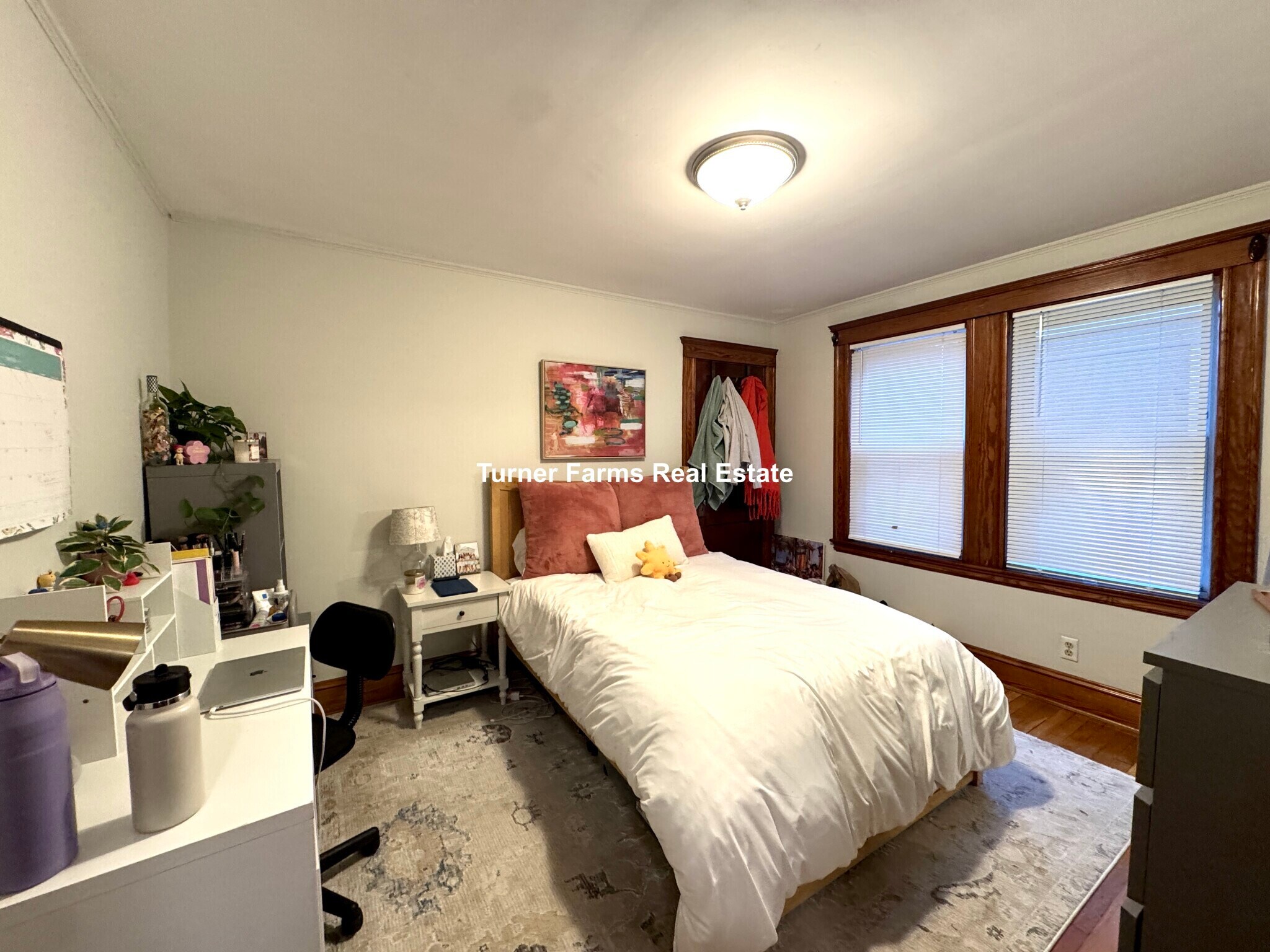 Building Photo - 202 Calumet St