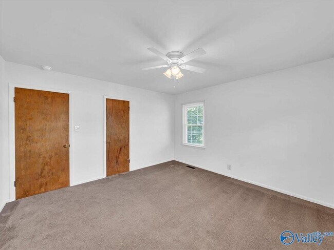 Building Photo - 422 Karter St NW