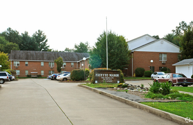 Primary Photo - Fayette Manor Apartments