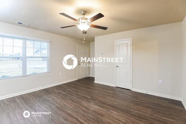 Building Photo - 4 Bedroom Pet-Friendly Home in Springville, AL with Main Street Renewal