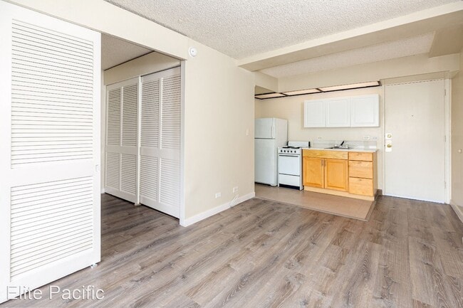 Building Photo - 1 br, 1 bath House - 1459 Pele St. 410
