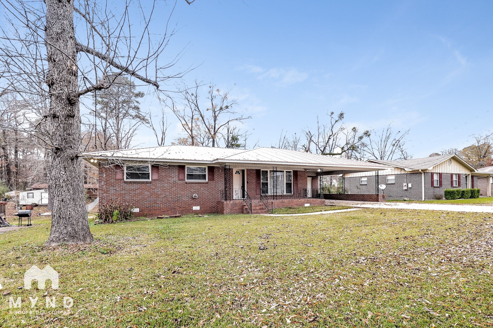 Building Photo - 1214 Bunchie St