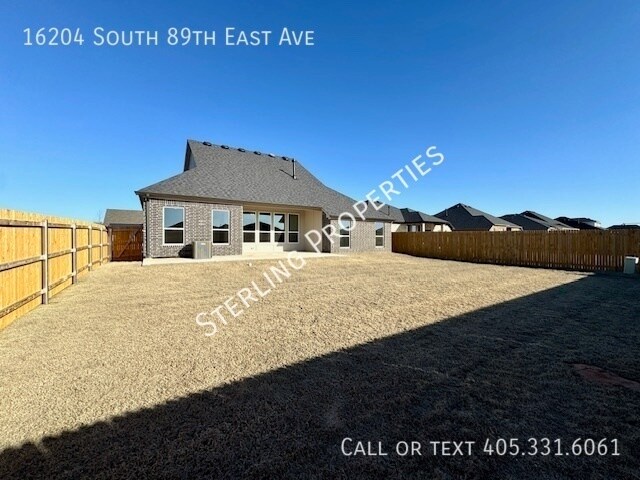 Building Photo - 16204 S 89th E Ave