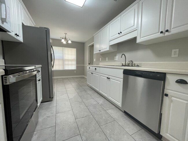 Building Photo - 3009 Galahad Way
