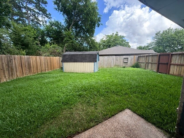 Building Photo - 3121 Oak Rock