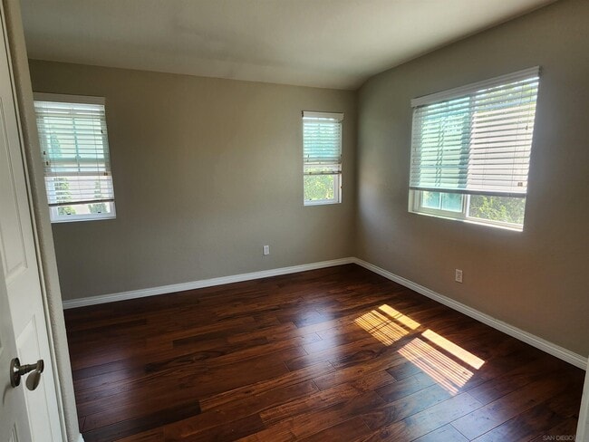 Building Photo - 4106 Walnut Ridge
