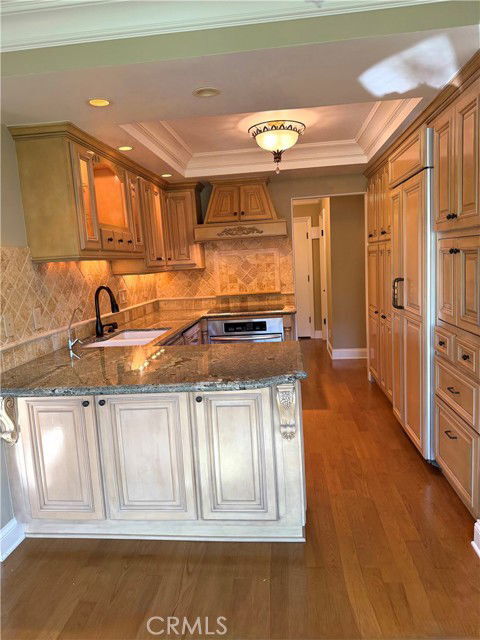 Building Photo - 639 Paseo De La Playa