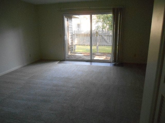 Building Photo - Townhouse For Rent