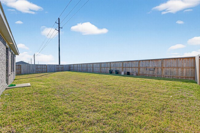 Building Photo - 16703 Rolling Pasture Ln