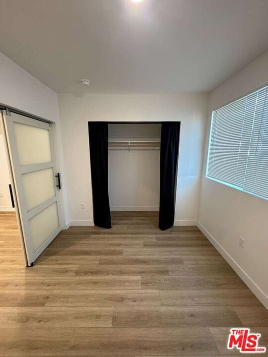 Building Photo - 1039 E 28th St