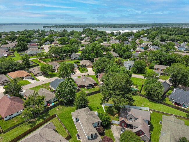 Building Photo - 7063 Gentle Breeze Dr