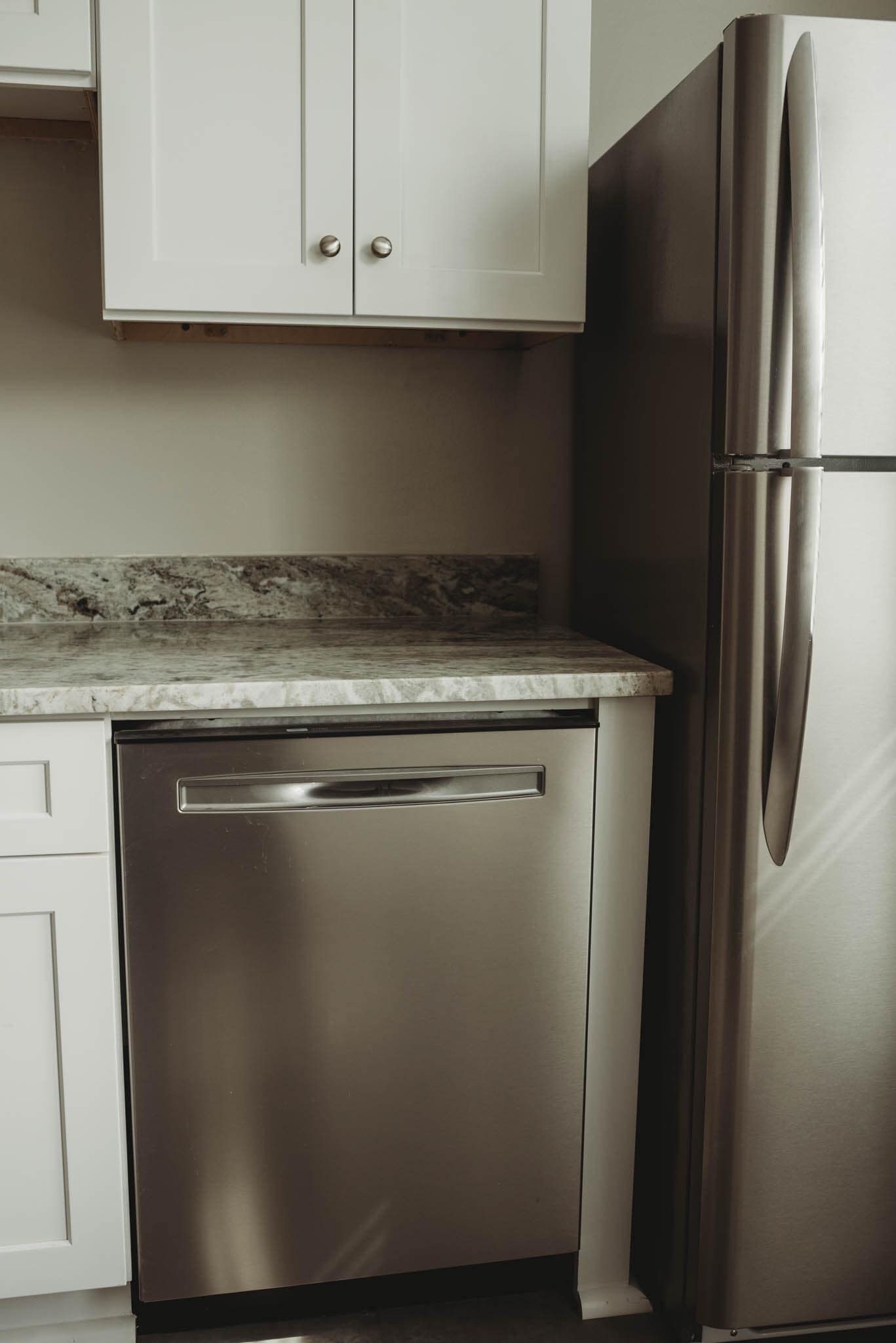 Kitchen - 529 Washington E St