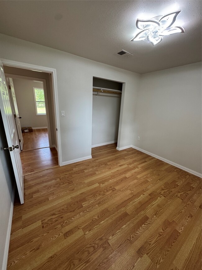 Building Photo - 26327 Pinion Creek Rd