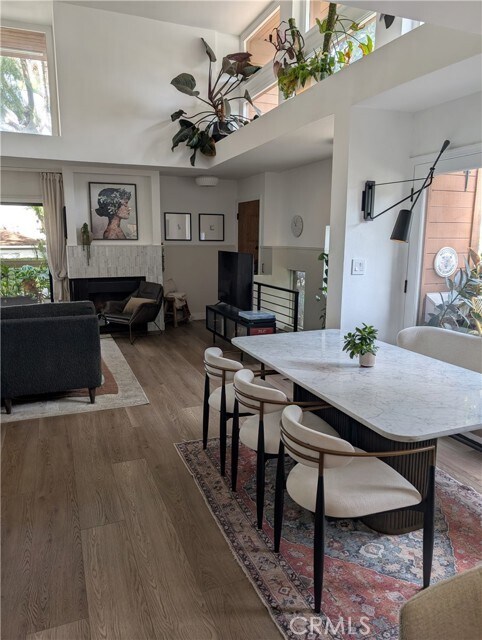 Building Photo - 1705 S Westgate Ave