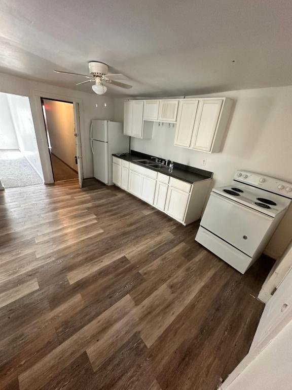 Building Photo - 14-16 Bridge Ct