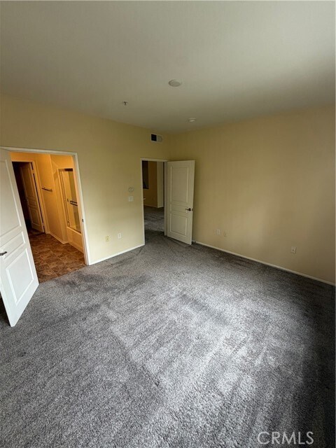 Building Photo - 2313 Watermarke Pl