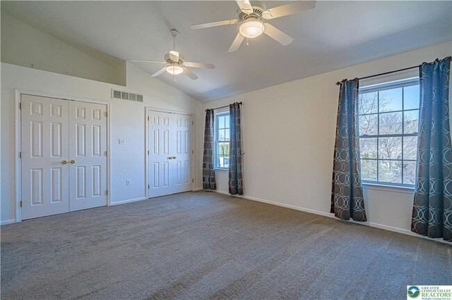 Building Photo - 1753 Pinewind Dr