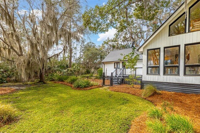 Building Photo - 6201 Frederica Rd
