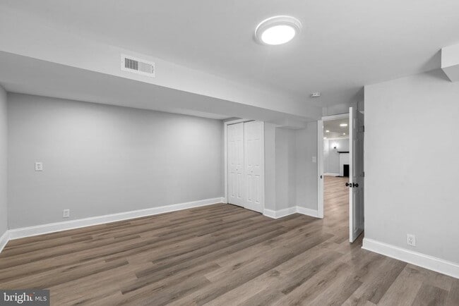 Building Photo - 14906 Dunstan Ln