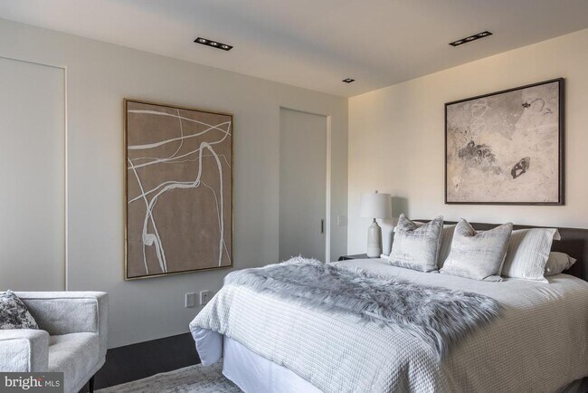 Building Photo - 2101 Connecticut Ave NW