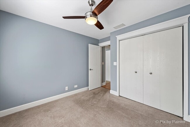 Building Photo - 313 Windsor Ct