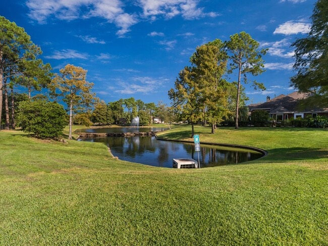 Building Photo - 5407 Lake Pl Dr