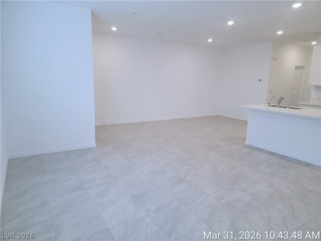 Building Photo - 1524 Maya Xing Ave