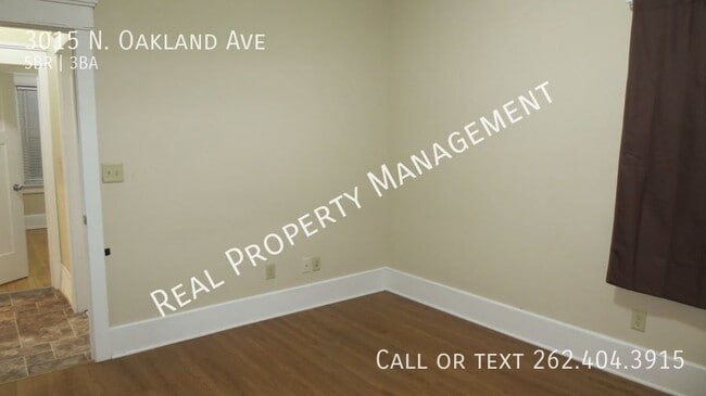 Building Photo - 3015 N Oakland Ave