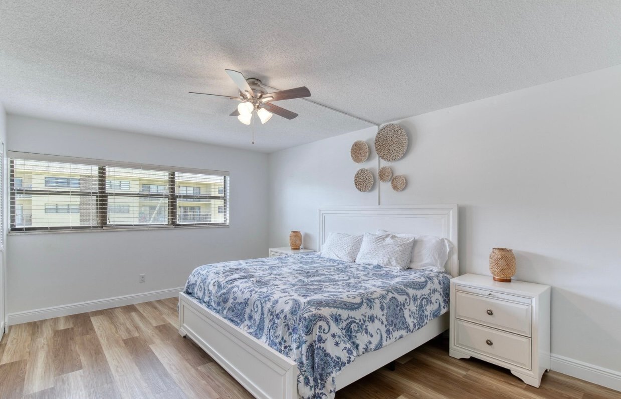 Building Photo - 2100 Ocean Shore Blvd