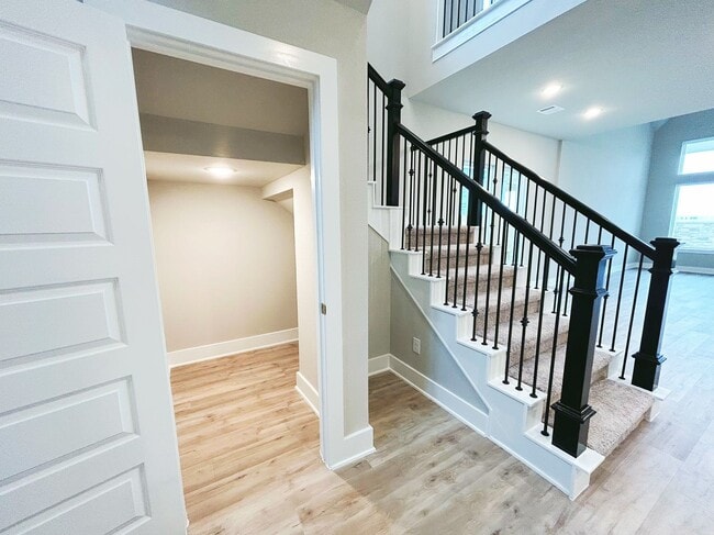 Building Photo - 29623 Burcreek Ln