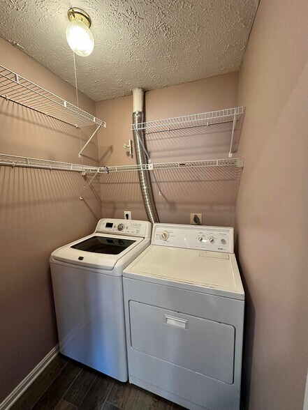 Building Photo - 101 Wood Duck Cir