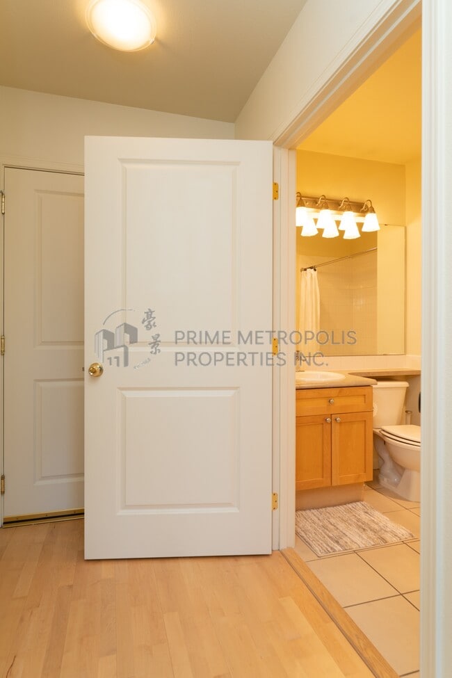 Building Photo - 1525 NW 57th St