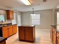 Building Photo - 2384 Medina Dr