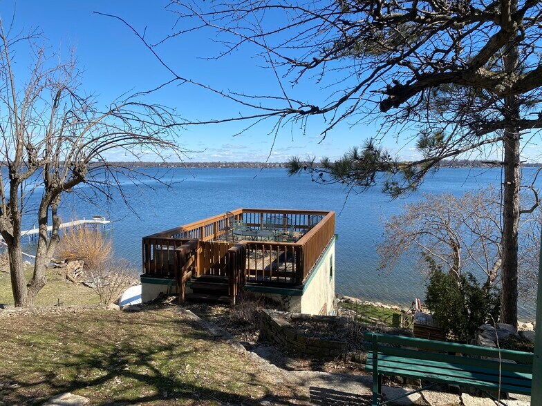 Building Photo - 1001 Rutledge Ct