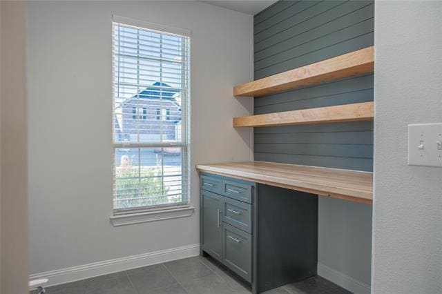 Building Photo - 7600 Clear Rapids Dr