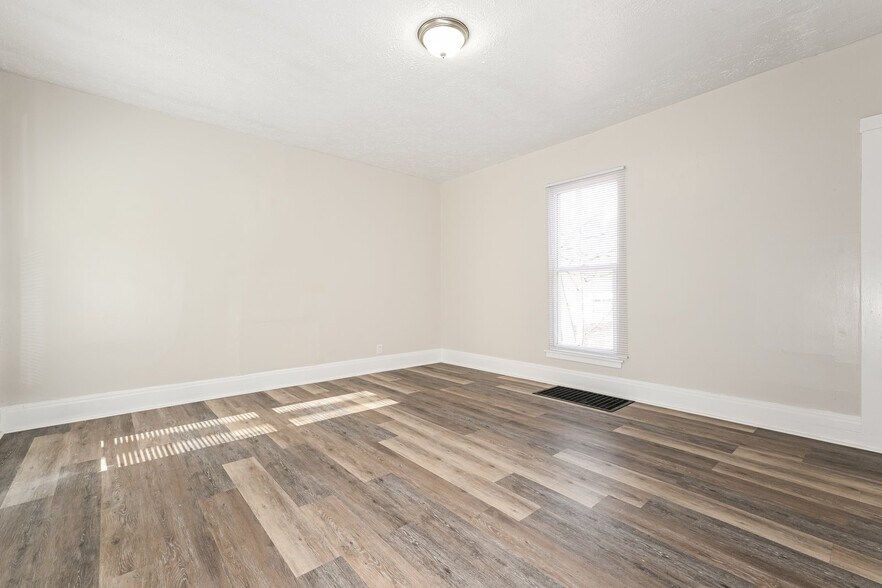 Building Photo - 532 Highland Ave