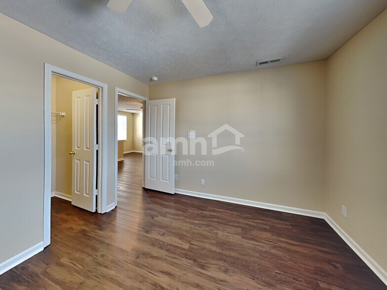 Building Photo - 11408 Loudon Ln