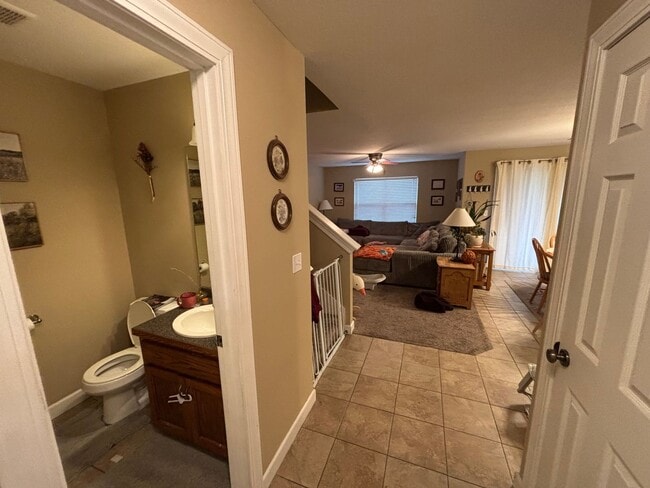 Building Photo - Spacious 3 Bed / 2.5 Bath Duplex – West Manhattan