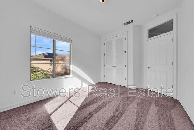 Building Photo - 6044 Claret Ct