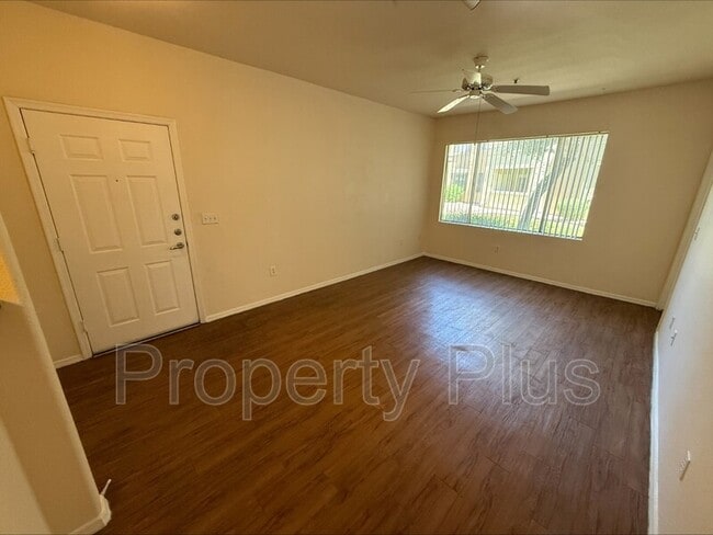 Building Photo - 18416 N Cave Creek Rd