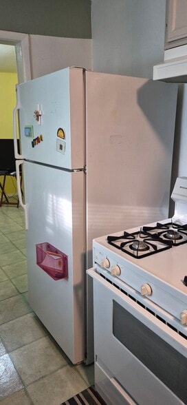 Building Photo - 1431 Aransas Ave